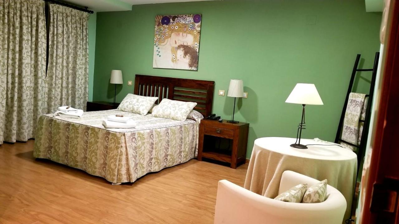 Posada Trastamara Piedralaves Ngoại thất bức ảnh